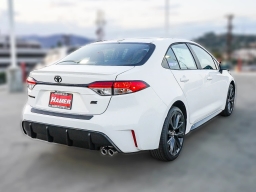 Toyota Corolla SE CVT (Natl) 2026