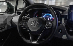 Toyota Corolla SE CVT (Natl) 2026