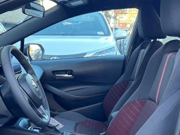 Toyota Corolla SE CVT (Natl) 2026