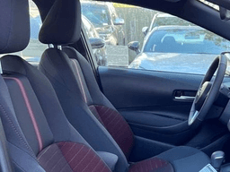 Toyota Corolla SE CVT (Natl) 2026