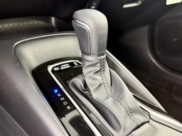 Toyota Corolla SE CVT (Natl) 2026