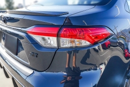 Toyota Corolla SE CVT (Natl) 2026