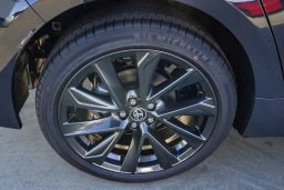 Toyota Corolla SE CVT (Natl) 2026