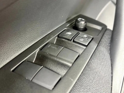 Toyota Corolla SE CVT (Natl) 2026