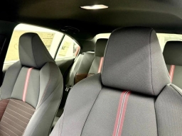 Toyota Corolla SE CVT (Natl) 2026