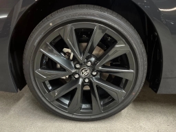 Toyota Corolla SE CVT (Natl) 2026