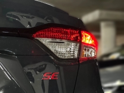 Toyota Corolla SE CVT (Natl) 2026