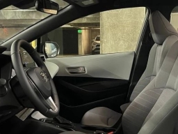 Toyota Corolla SE CVT (Natl) 2026