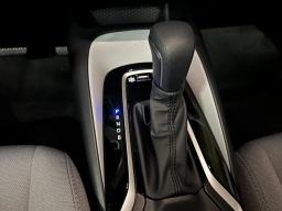 Toyota Corolla SE CVT (Natl) 2026