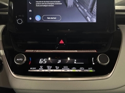 Toyota Corolla SE CVT (Natl) 2026