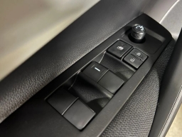 Toyota Corolla SE CVT (Natl) 2026