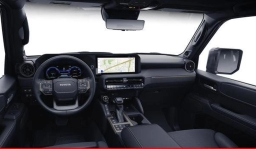 Toyota Land Cruiser 4WD (Natl) 2026