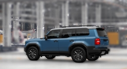 Toyota Land Cruiser 4WD (Natl) 2026