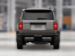 Toyota Land Cruiser 4WD (Natl) 2026