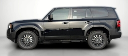 Toyota Land Cruiser 4WD (Natl) 2026