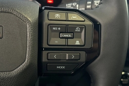 Toyota Land Cruiser 4WD (Natl) 2026