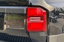 Toyota Land Cruiser 4WD (Natl) 2026