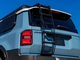 Toyota Land Cruiser 4WD (Natl) 2026