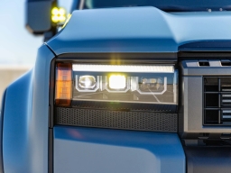 Toyota Land Cruiser 4WD (Natl) 2026