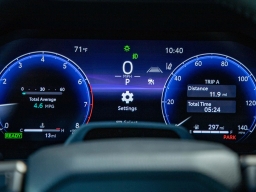 Toyota Land Cruiser 4WD (Natl) 2026