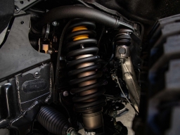 Toyota Land Cruiser 4WD (Natl) 2026