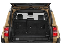 Toyota Land Cruiser 4WD (Natl) 2026