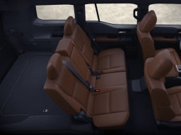 Toyota Land Cruiser 4WD (Natl) 2026