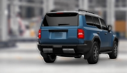 Toyota Land Cruiser 4WD (Natl) 2026