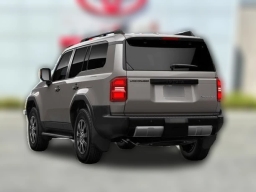 Toyota Land Cruiser 4WD (Natl) 2026
