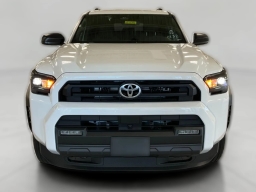 Toyota 4Runner SR5 2WD (Natl) 2026