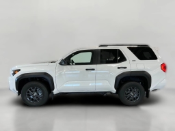 Toyota 4Runner SR5 2WD (Natl) 2026