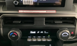 Toyota 4Runner SR5 2WD (Natl) 2026