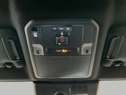 Toyota 4Runner SR5 2WD (Natl) 2026