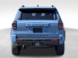 Toyota 4Runner TRD Sport Premium 4WD (Natl) 2026