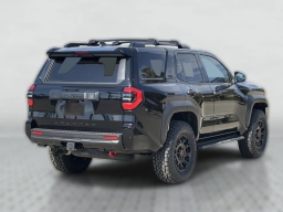 Toyota 4Runner TRD Off Road 4WD (Natl) 2026
