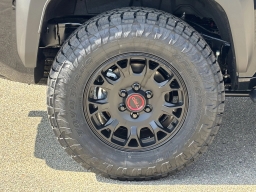 Toyota 4Runner TRD Off Road 4WD (Natl) 2026