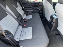 Toyota 4Runner TRD Off Road 4WD (Natl) 2026