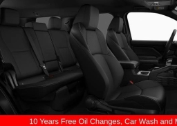 Toyota 4Runner SR5 4WD (Natl) 2026