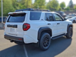 Toyota 4Runner TRD Off Road 4WD (SE) 2026