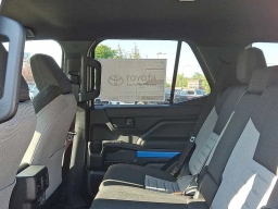 Toyota 4Runner TRD Off Road 4WD (SE) 2026