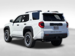 Toyota 4Runner TRD Off Road 4WD (Natl) 2026