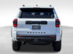 Toyota 4Runner TRD Off Road 4WD (Natl) 2026