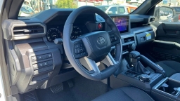 Toyota 4Runner TRD Off Road 4WD (Natl) 2026