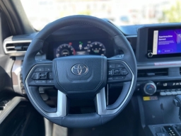 Toyota 4Runner TRD Off Road 4WD (Natl) 2026