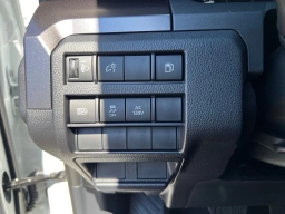 Toyota 4Runner TRD Off Road 4WD (Natl) 2026