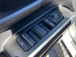 Toyota 4Runner TRD Off Road 4WD (Natl) 2026