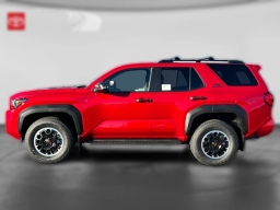 Toyota 4Runner TRD Off Road 4WD (Natl) 2026