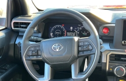 Toyota 4Runner TRD Off Road 4WD (Natl) 2026