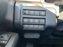 Toyota 4Runner TRD Off Road 4WD (Natl) 2026