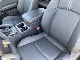 Toyota 4Runner Limited 4WD (Natl) 2026